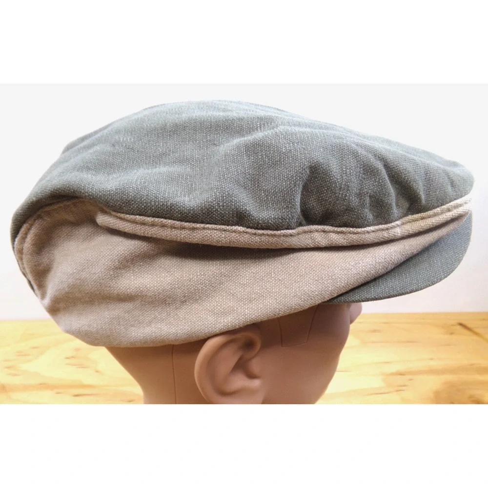 Acme Clothing Co 1991 Newsboy Cap Hat Tasmanian Devil TAZ Size Large Green/Beige